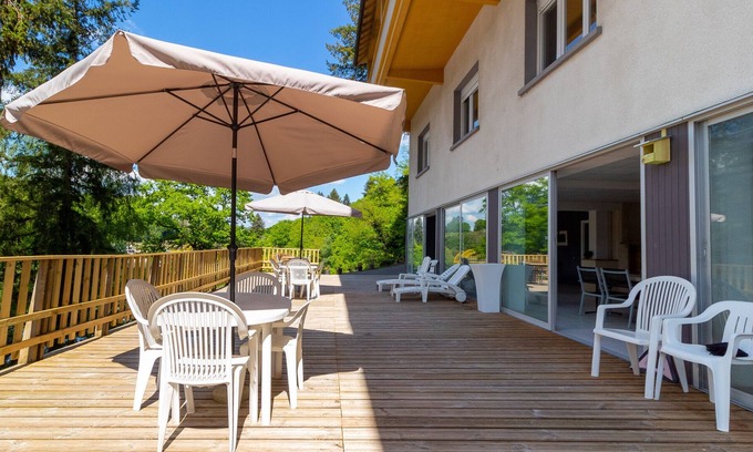 Saint-Laurent-les-Eglises House | Le Chalet du Lac