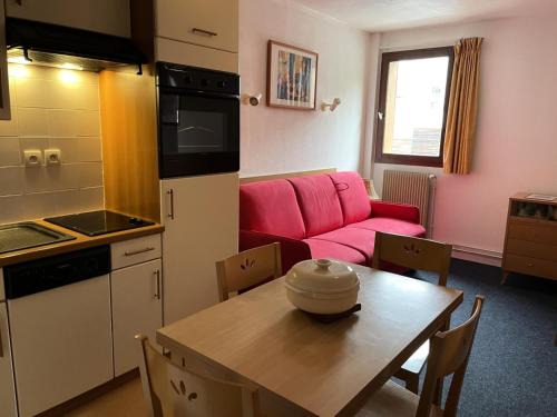 Eaux-Bonnes Apartment | LE CHALET - Piscine 12 - Studio pour 4 Personnes MAE-8724