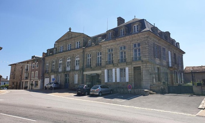 Chateauponsac House | Le Chateau