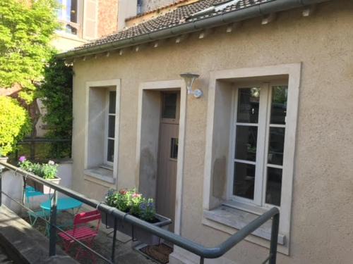 Rambouillet Apartment | Le Chateau