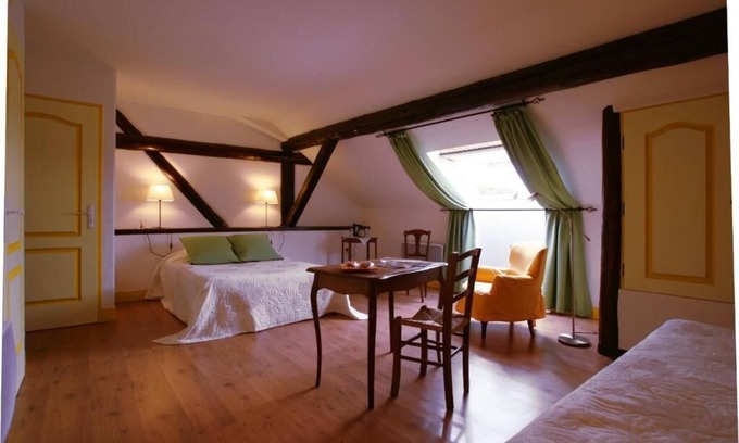 Bioncourt Hotel | Le Clos Des Pommes