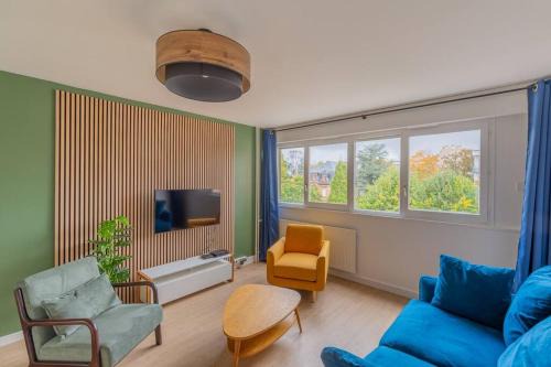 Devant-les-Ponts Apartment | Le club green - appt 45 m2 - 4P - parking