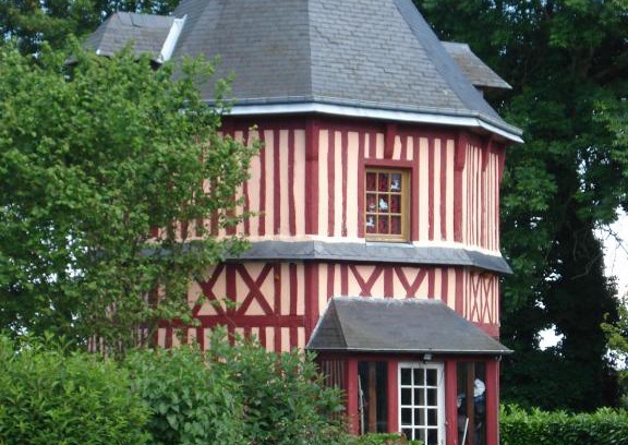 Caux Seine Agglo House | le colombier de Royaumont