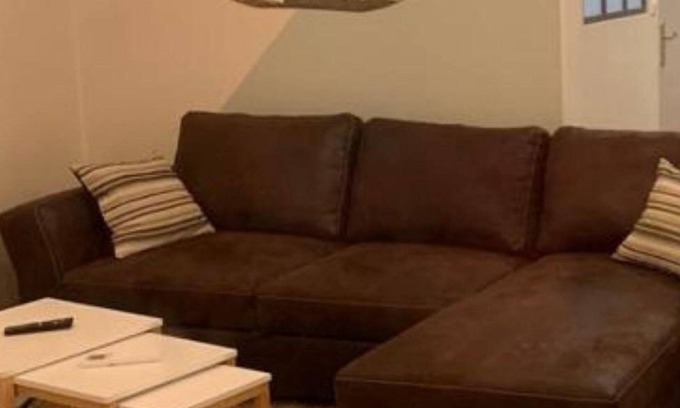 Clou Bouchet Apartment | Le Côté Rétro Centre Ville- 2mn from the train station and the city center(ideal for families and businesses)