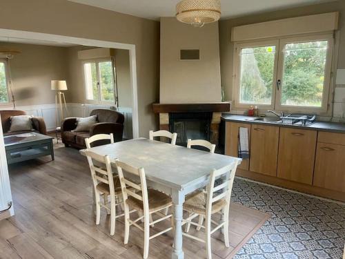 Landeronde House | Le Coteau - Famille - Nature