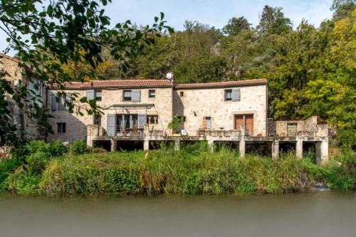 Mortagne-sur-Sevre House | Le Cottage de Jousseaume