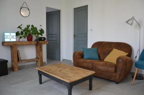 Harbonnieres House | Le Cottage