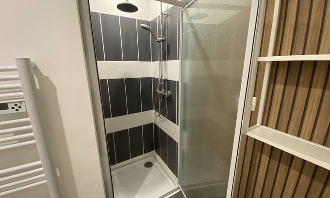 Fontaine Lestang-Bagatelle-Papus-Tabar-Bordelongue Apartment | Le Desbals : T2 agréable près du métro