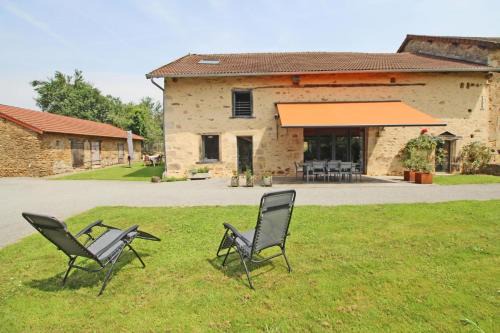 Saint-Martin-Terressus House | Le deserteur