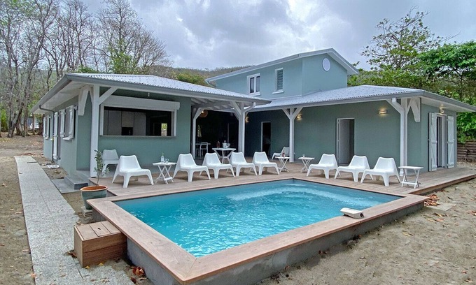 Le Diamant House | Le Diamant: House/Villa - Diamant
