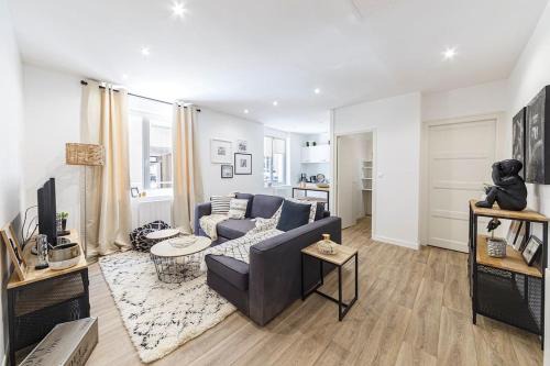 Laval Apartment | Le Ferry