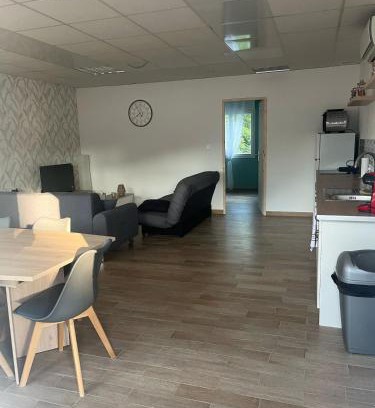 Bogny-sur-Meuse House | Le feuillu Bogny-sur-Meuse