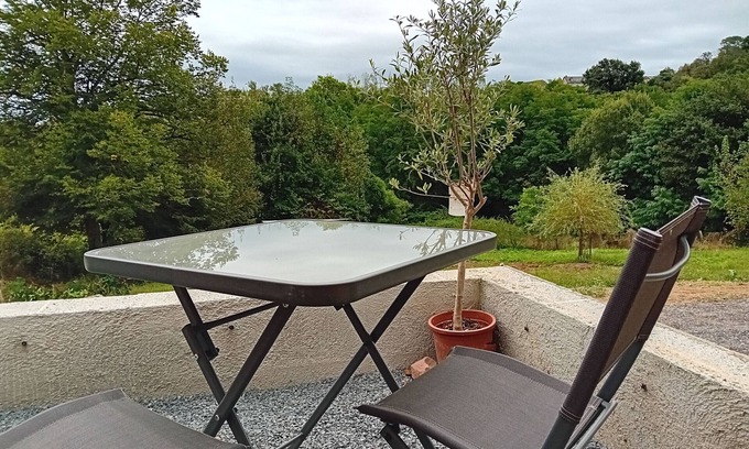 Brive-la-Gaillarde Apartment | Le Forestier - 1 Pièce