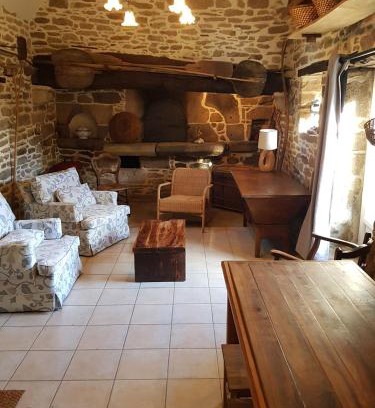 Le Lonzac House | Le Four de La Jugie