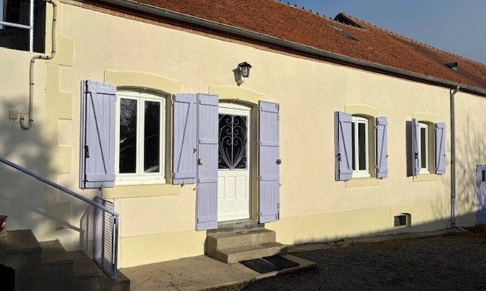 La Chapelaude House | LE GÎTE D'YVES A LA CAMPAGNE