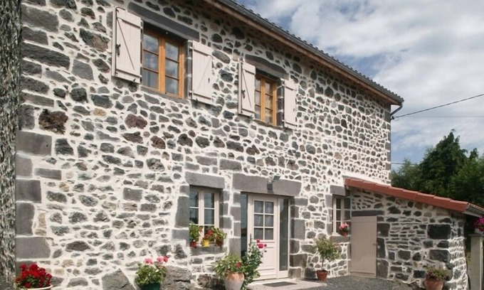 Volvic House | Le gîte des Framboises