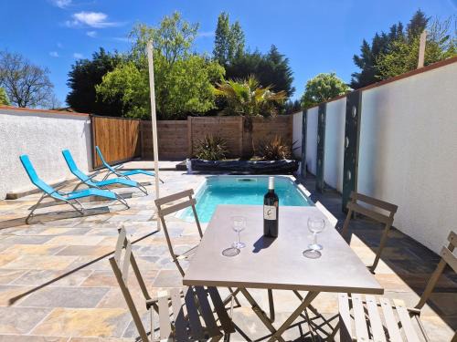 Peyrole House | Le Gîte Nature Bien-Etre Piscine Chauffée Privée du Tarn entre Toulouse et Albi & Les Cottages du Tarn
