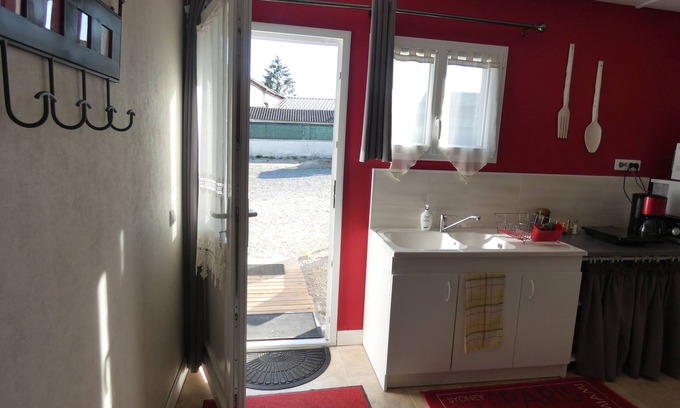 Beaumont Saint-Cyr Bed & Breakfast | Le Gite du Relais du Clain Futuroscope
