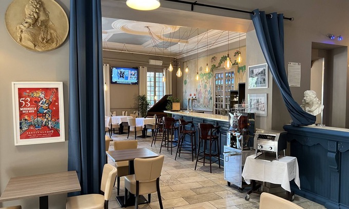 Pezenas Hotel | Le grand hôtel Molière