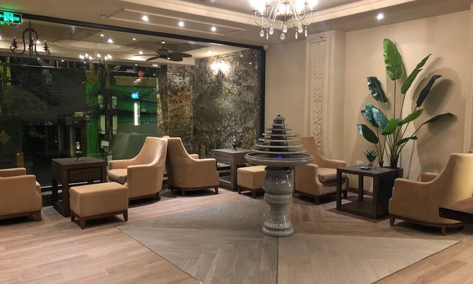Trung Hoa Nhan Chinh Hotel | Le Grand Hanoi Hotel - The Oriental