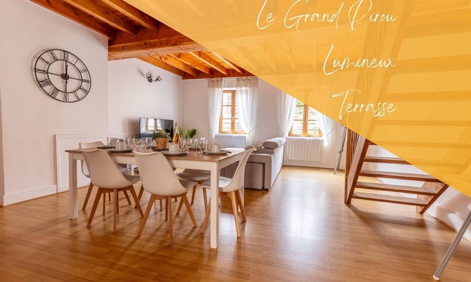 Thiers Apartment | Le Grand Pirou Lumineux Halte Auvergne