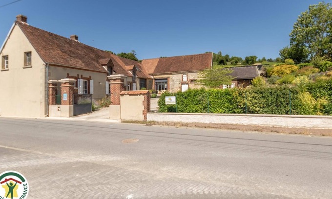 Allemant House | Le Grand Val - Allemant