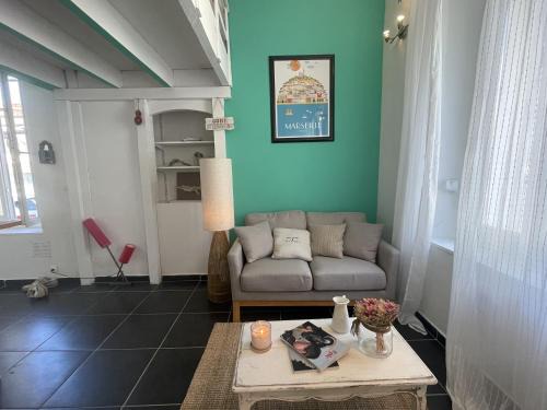 Montredon Apartment | Le Joli Cabanon de Manon