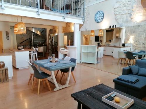Casteljaloux Apartment | LE LOFT