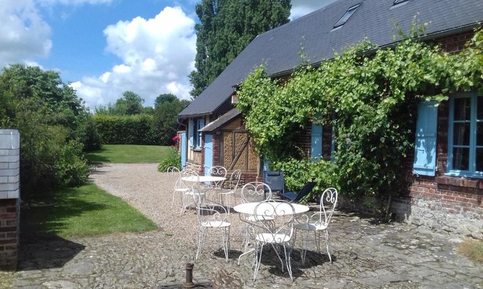 Goulancourt House | Le Logis Bleu