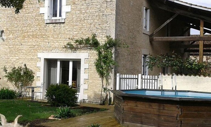 Saint-Hilaire-la-Palud Bed & Breakfast | Le Logis de la Venise Verte