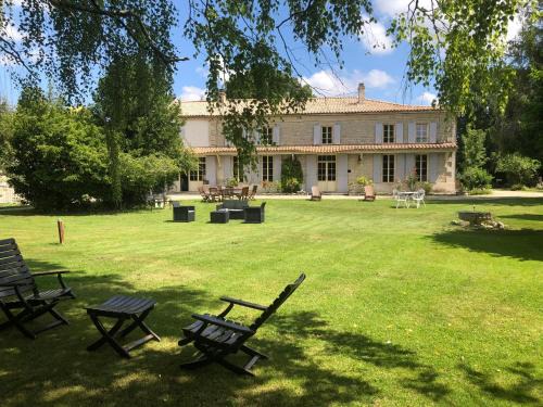 Vallans House | Le Logis de Vallans