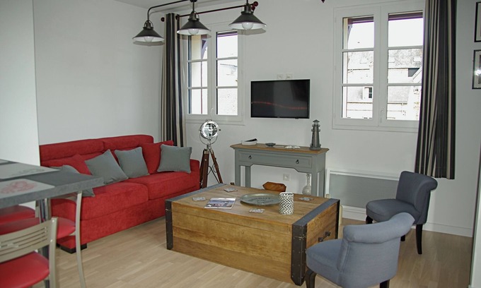 Saint-Valery-sur-Somme Apartment | Le Logis de Nevers, new apartment 45 m2, 1 bedroom for 2 pers. (car park)