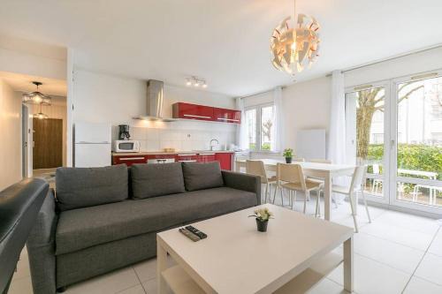 Bourroches Apartment | Le Marpaux