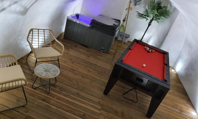 La Roche-Blanche Apartment | Le Menhir 2 Jacuzzi Spa Terasse Barbecue