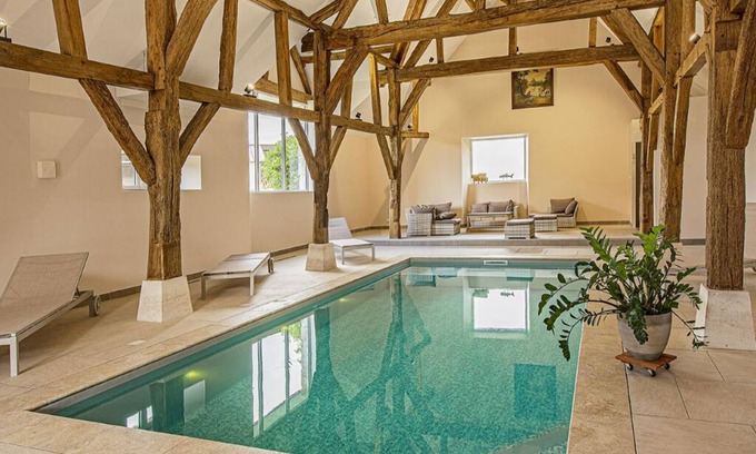 Fosse House | LE Moulin DE Bouqueuil
