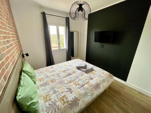 Sarlat-la-Caneda Apartment | Le N4 des Hauts de SARLAT, Clim Piscine Parking