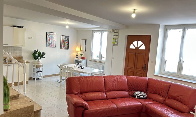 Suevres House | Le P'tit Mignat Townhouse with terrace - 2 Bedrooms