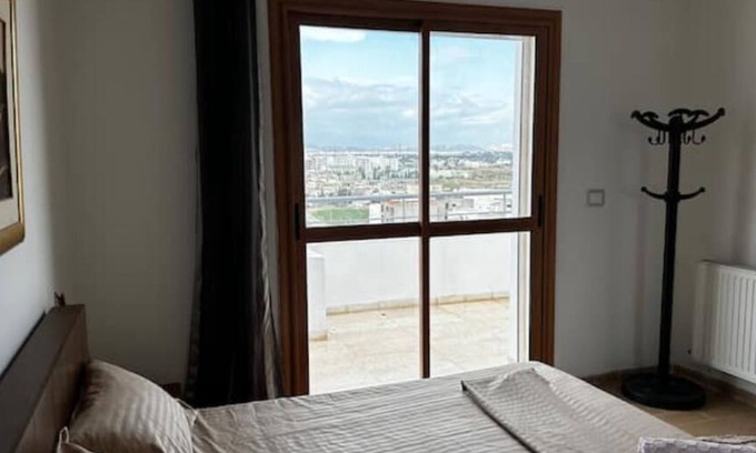 Ain Zaghouan Apartment | Le Panoramique Paisible et Central