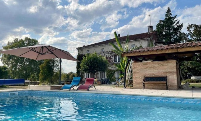 Aiguillon Villa | Le parc de Gouts