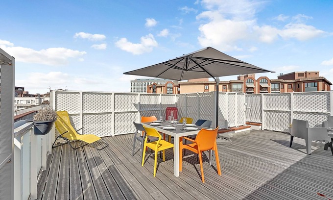 Guilhemery Apartment | LE PATIO GUILHEMERY - Three Bedroom Apartment, Sleeps 6