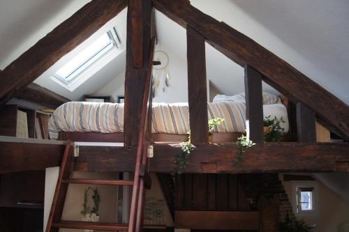 Enclos Apartment | Le perchoir de Saint-Antoine