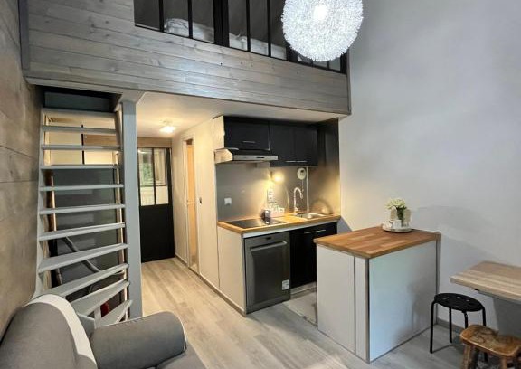 Les Boisses Apartment | Le Petit Chalet Addicted to Paradise