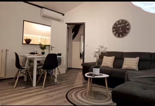 Varennes-Vauzelles Apartment | Le Petit Dagonneau