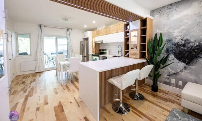 Lac-Simon Apartment | Le Petit Manoir | Le Quartz | SPA