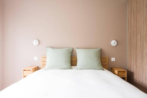 Centre Ville House | Le Petit Rocher