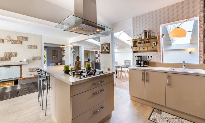 Laval House | Le Poly - Maison lumineuse
