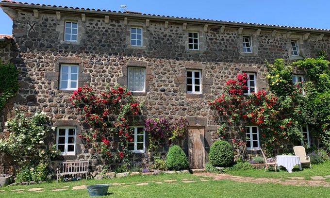 Le Bouchet-Saint-Nicolas Bed & Breakfast | Le Potala
