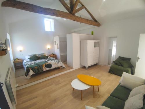 Monsireigne House | Le pressoir de Guinefolle