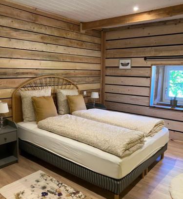 Bruyeres Apartment | Le printemps, gîte nature