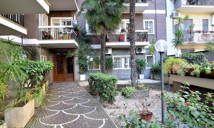 Garbatella Bed & Breakfast | Le Quattro Meraviglie